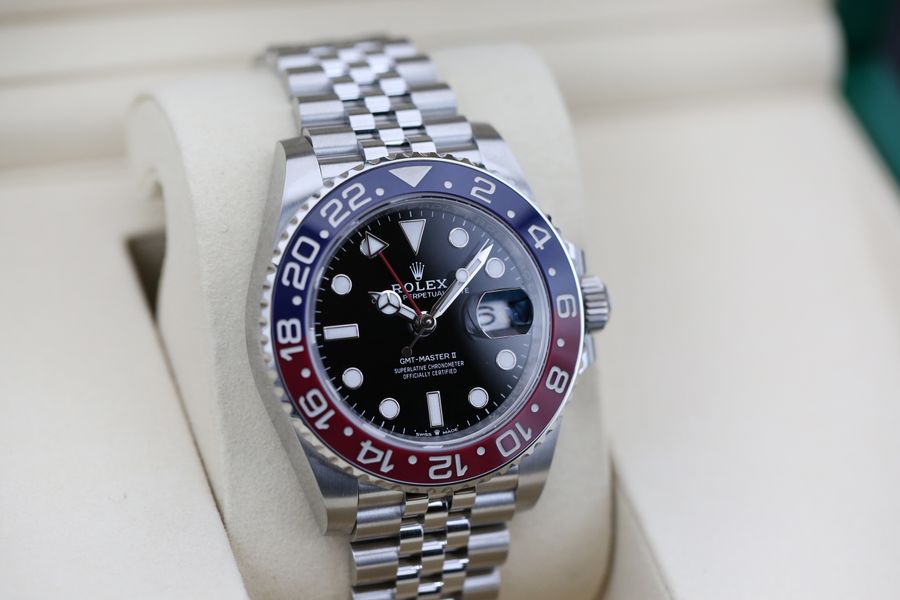 Rolex GMT Master II 126710 BLRO
